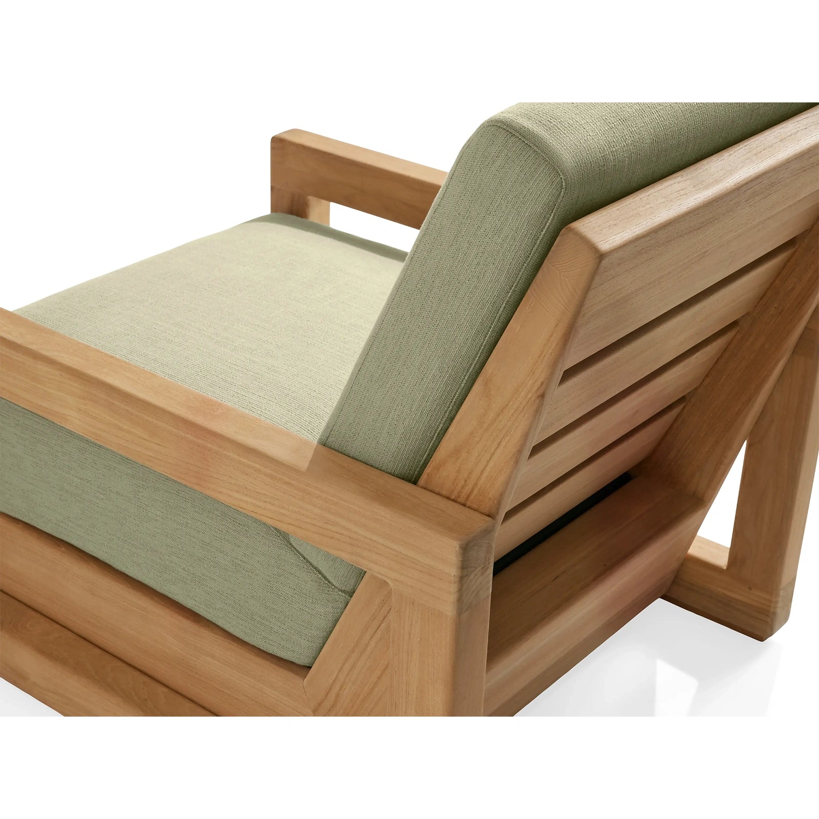 Wistport Outdoor Lounge Chair