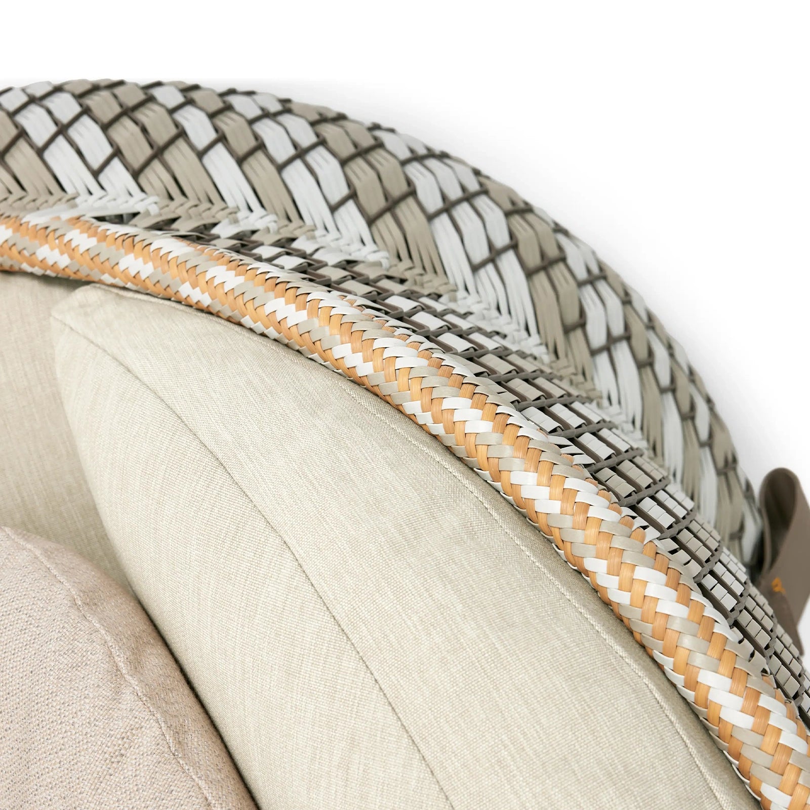 Dila Outdoor Swivel Chair