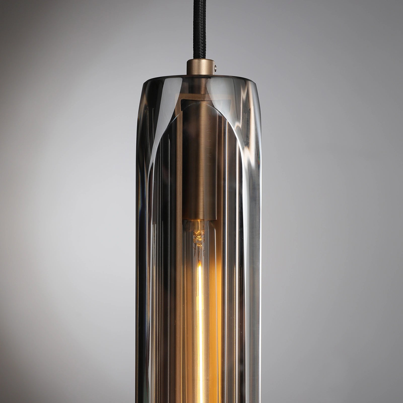 Zorvyn Crystal Pendant Light