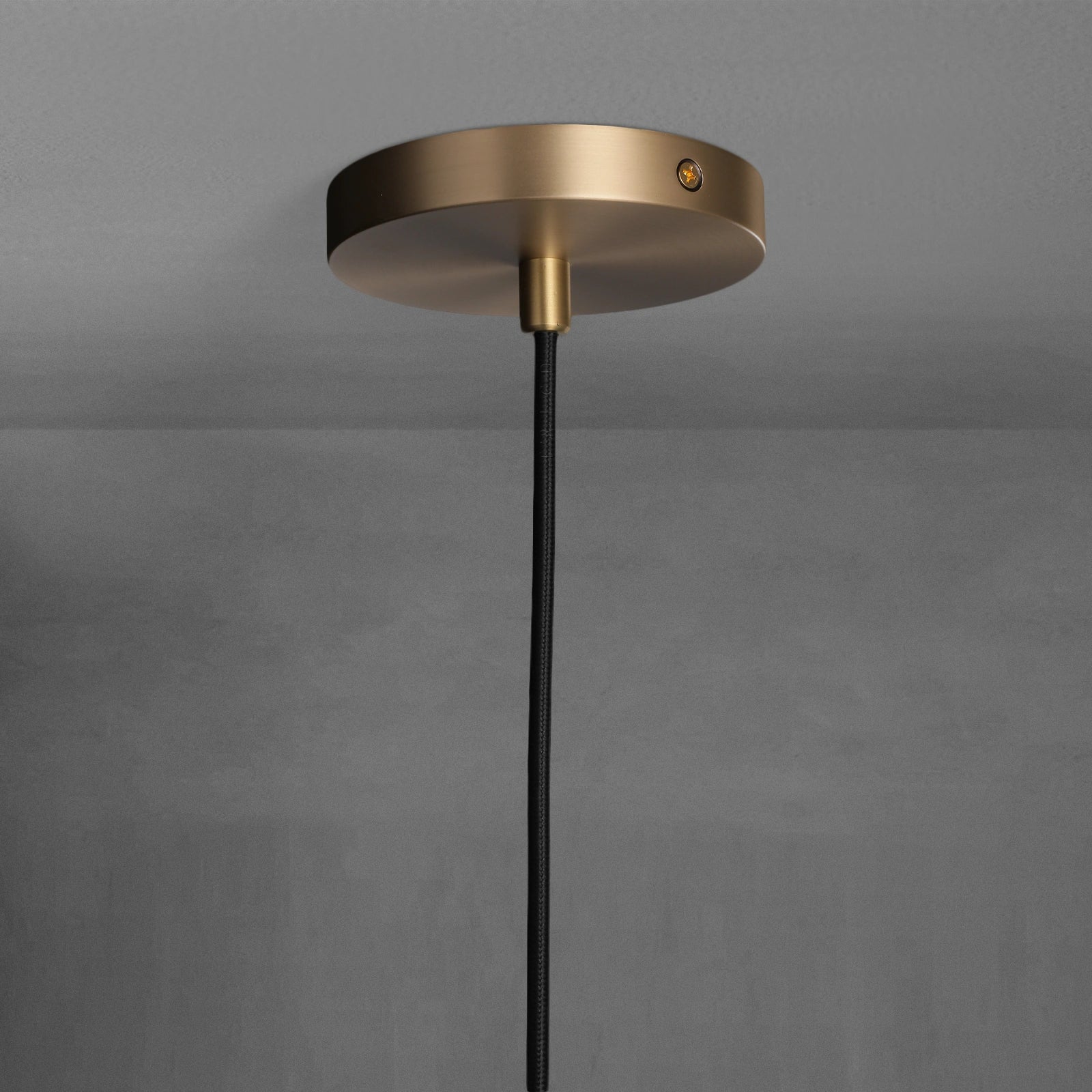 Zorvyn Crystal Pendant Light