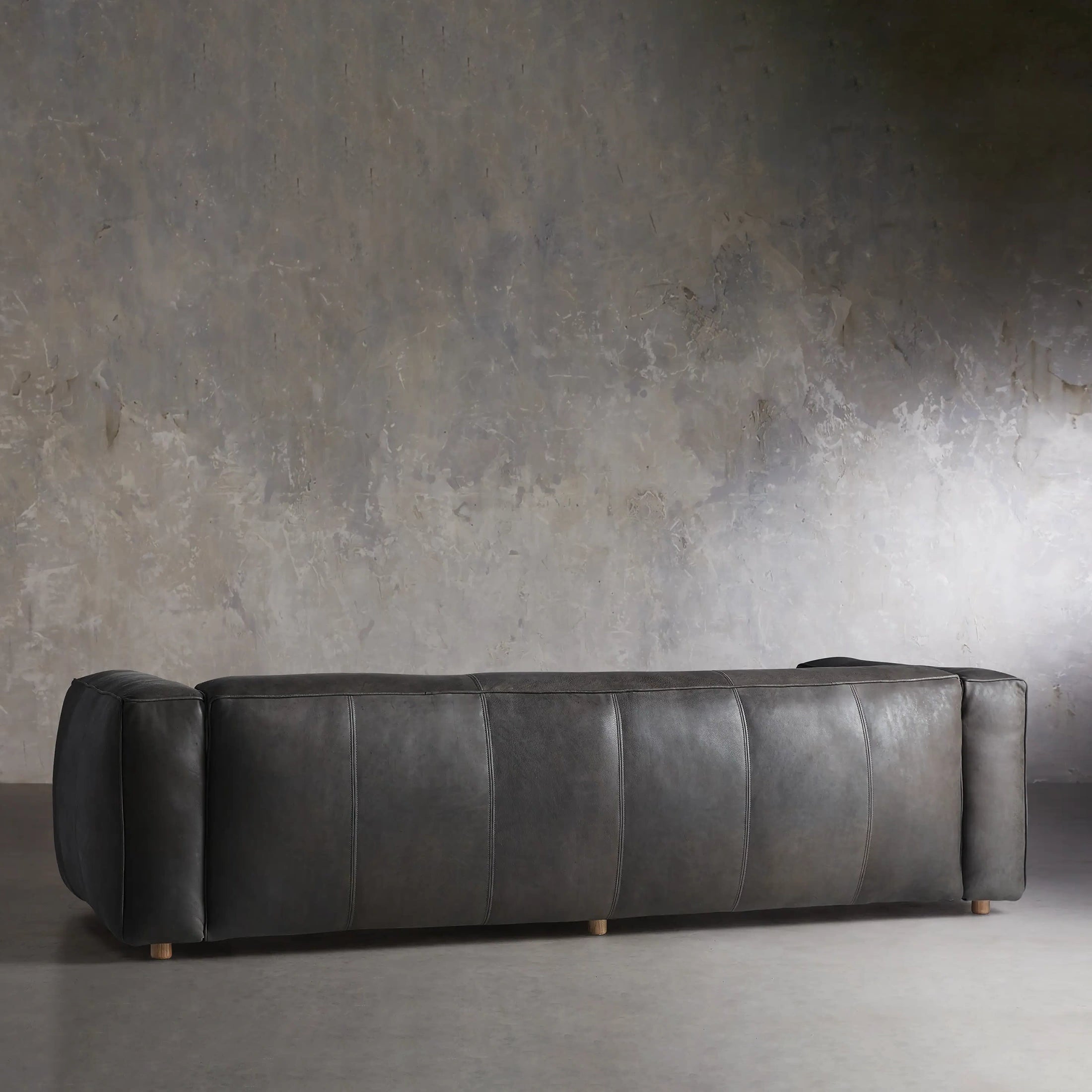 Manrond Leather Sofa