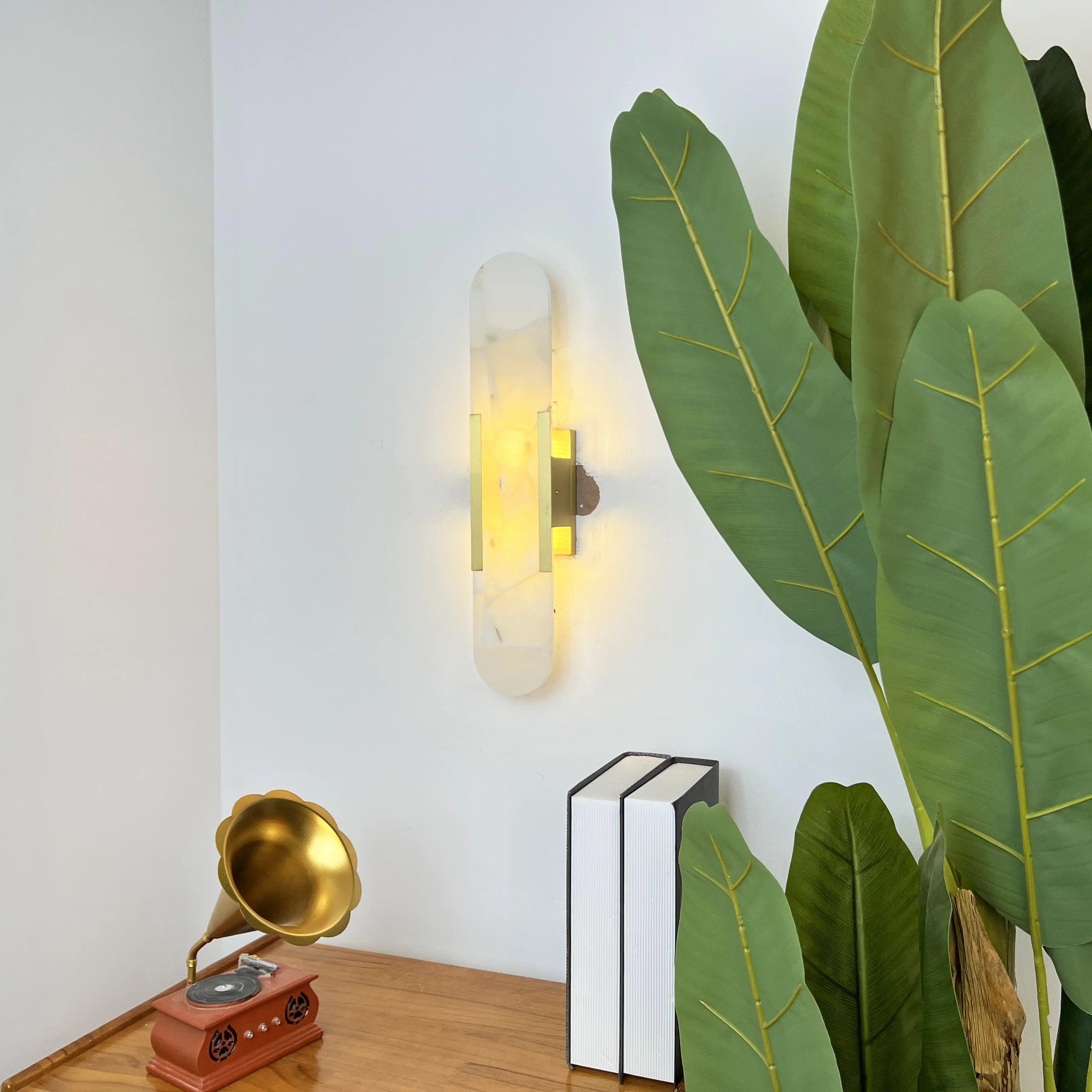Modern Belange Elongated Alabaster Wall Lamp