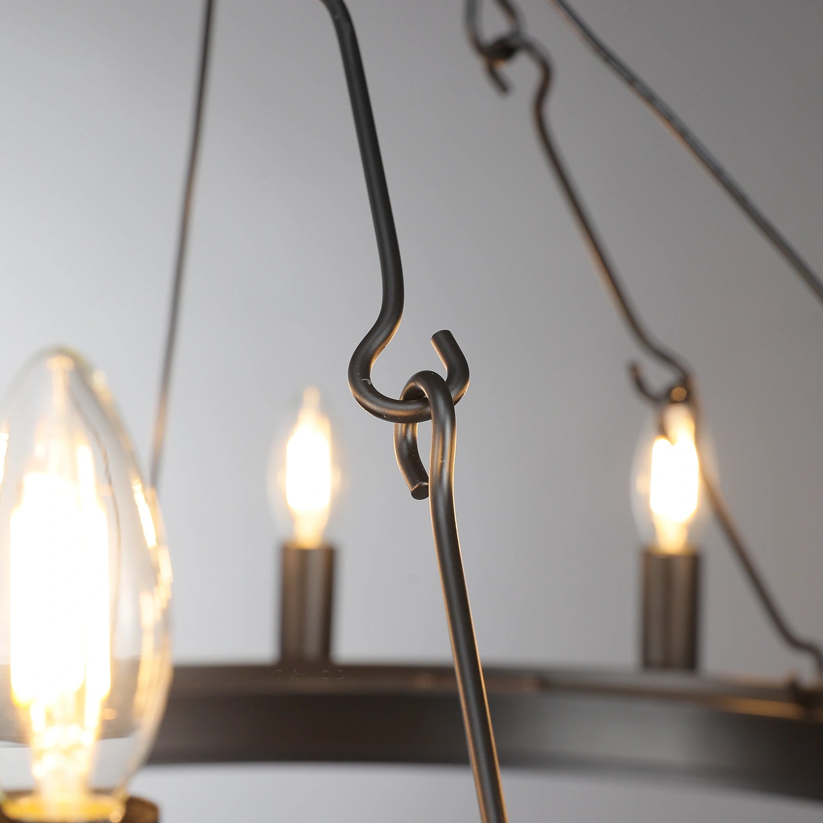 Camilio Vintage Candelabra Round Chandelier
