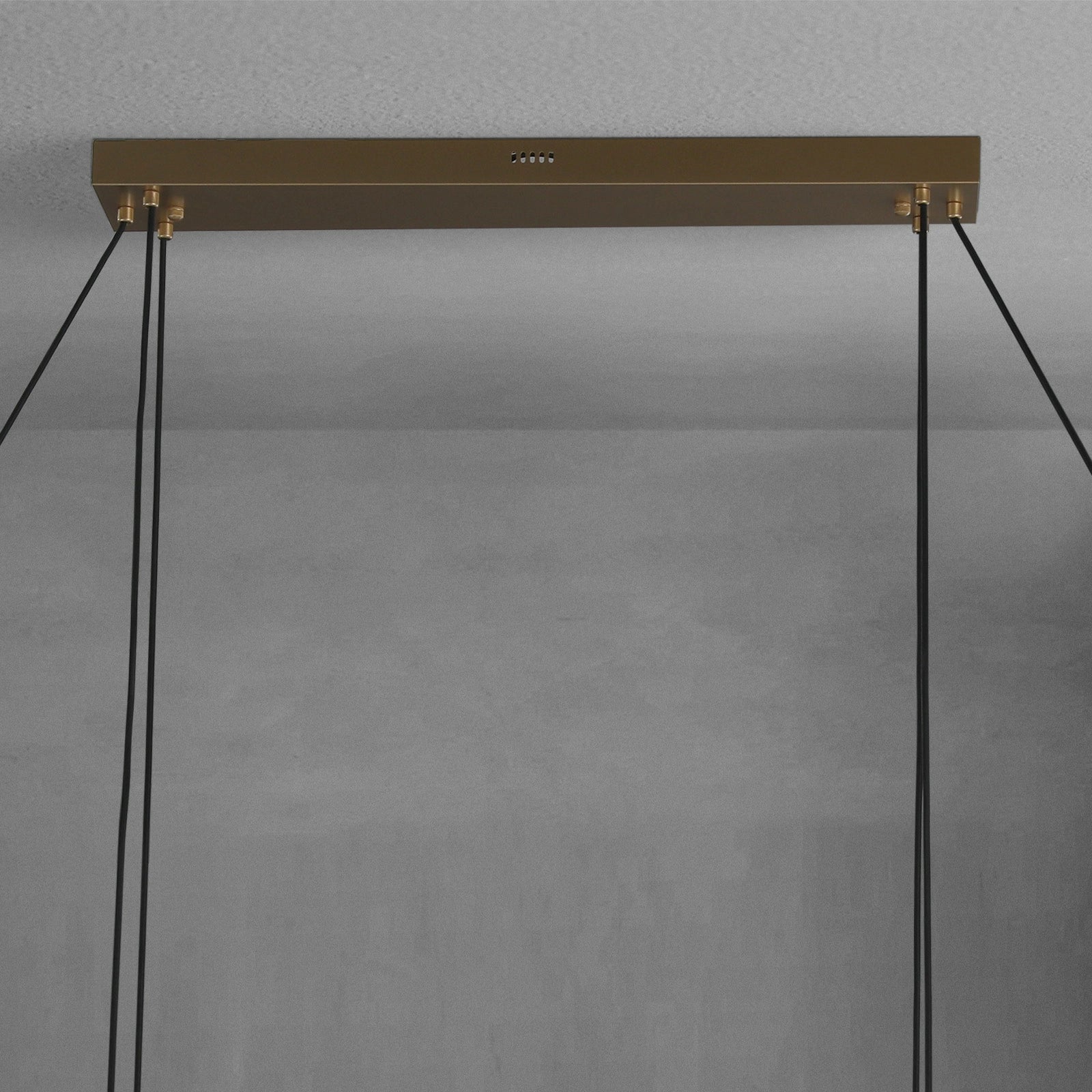 Éclatano Linear Chandelier