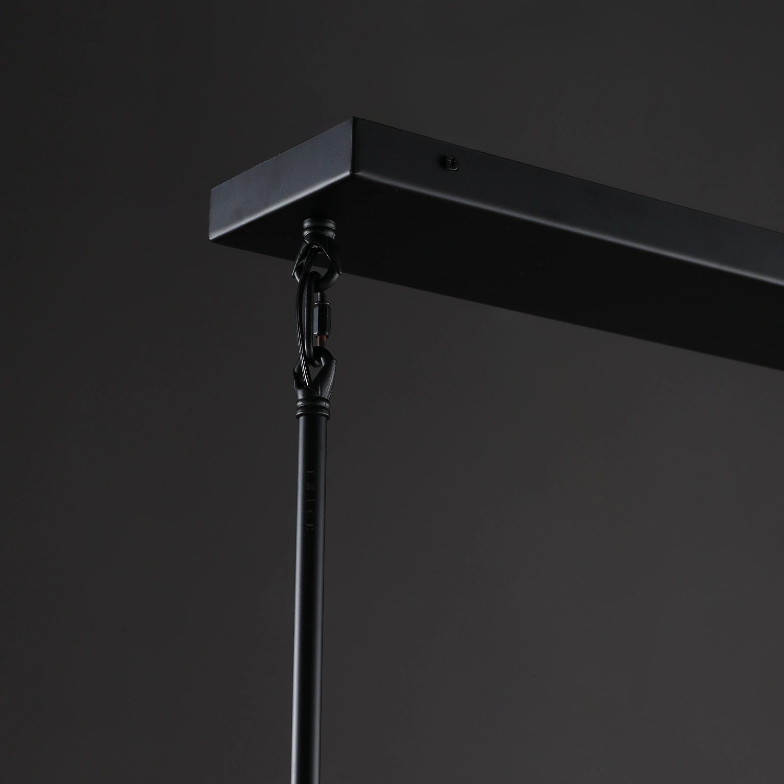 Danle Linear Chandelier