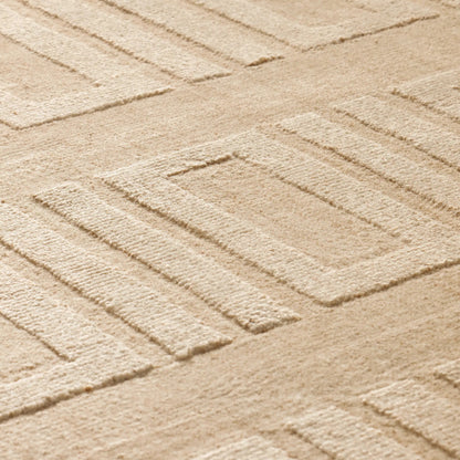 Beo Hand-Knotted Rug