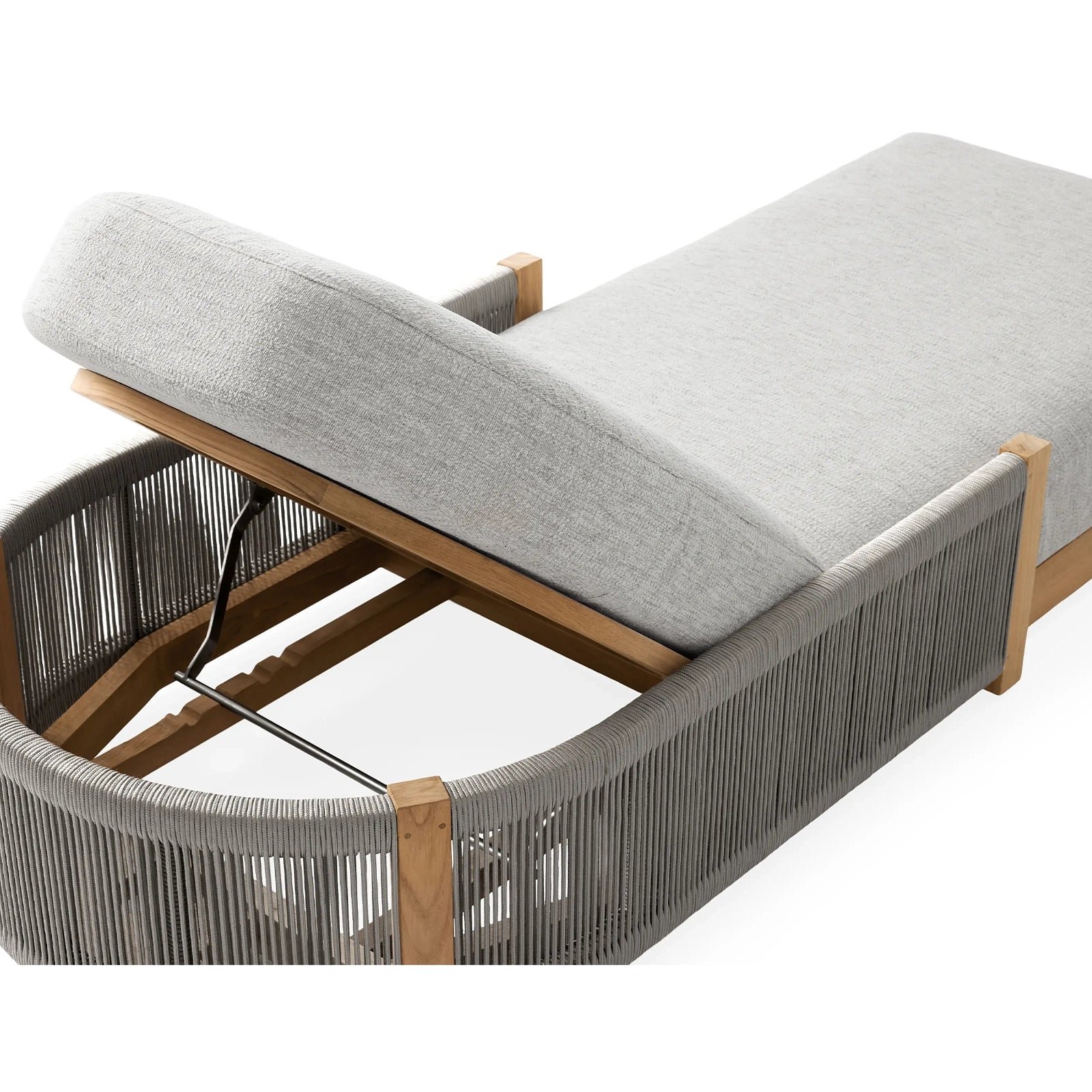 Nawport Outdoor Chaise in Shardai Zinc