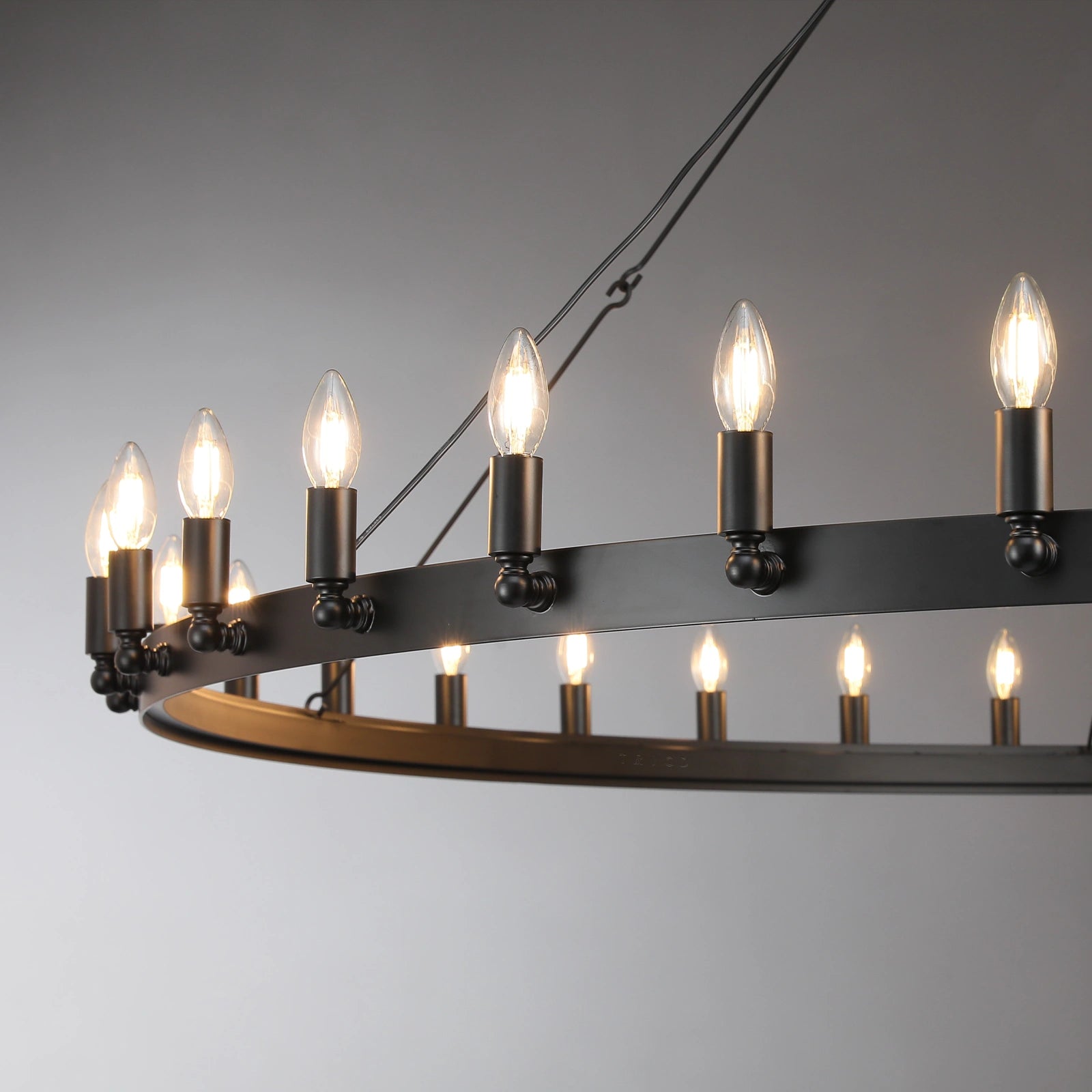 Camilio Vintage Candelabra Round Chandelier