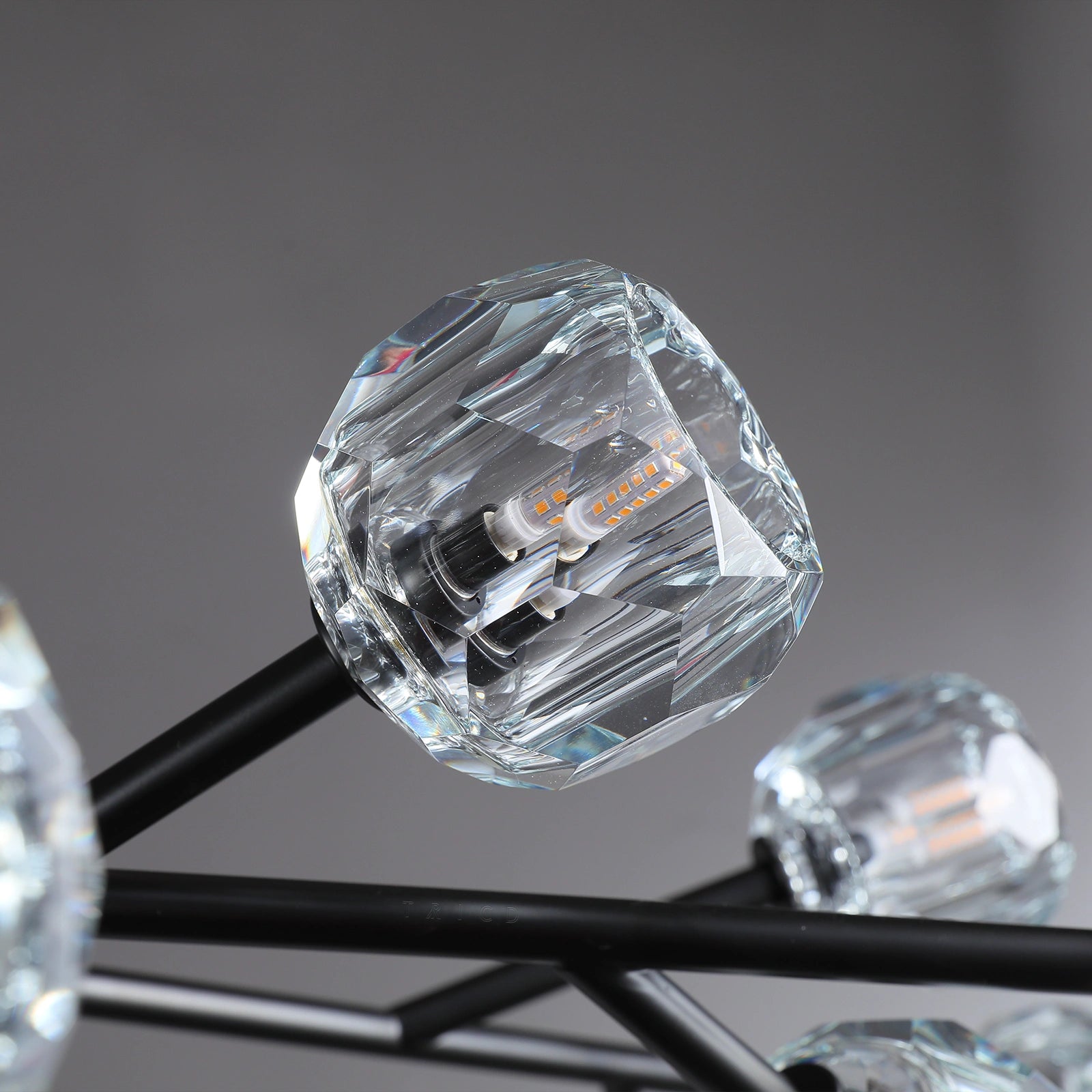 Boule Du Glass Round Chandelier