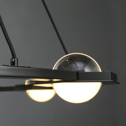 Éclatano Round Chandelier