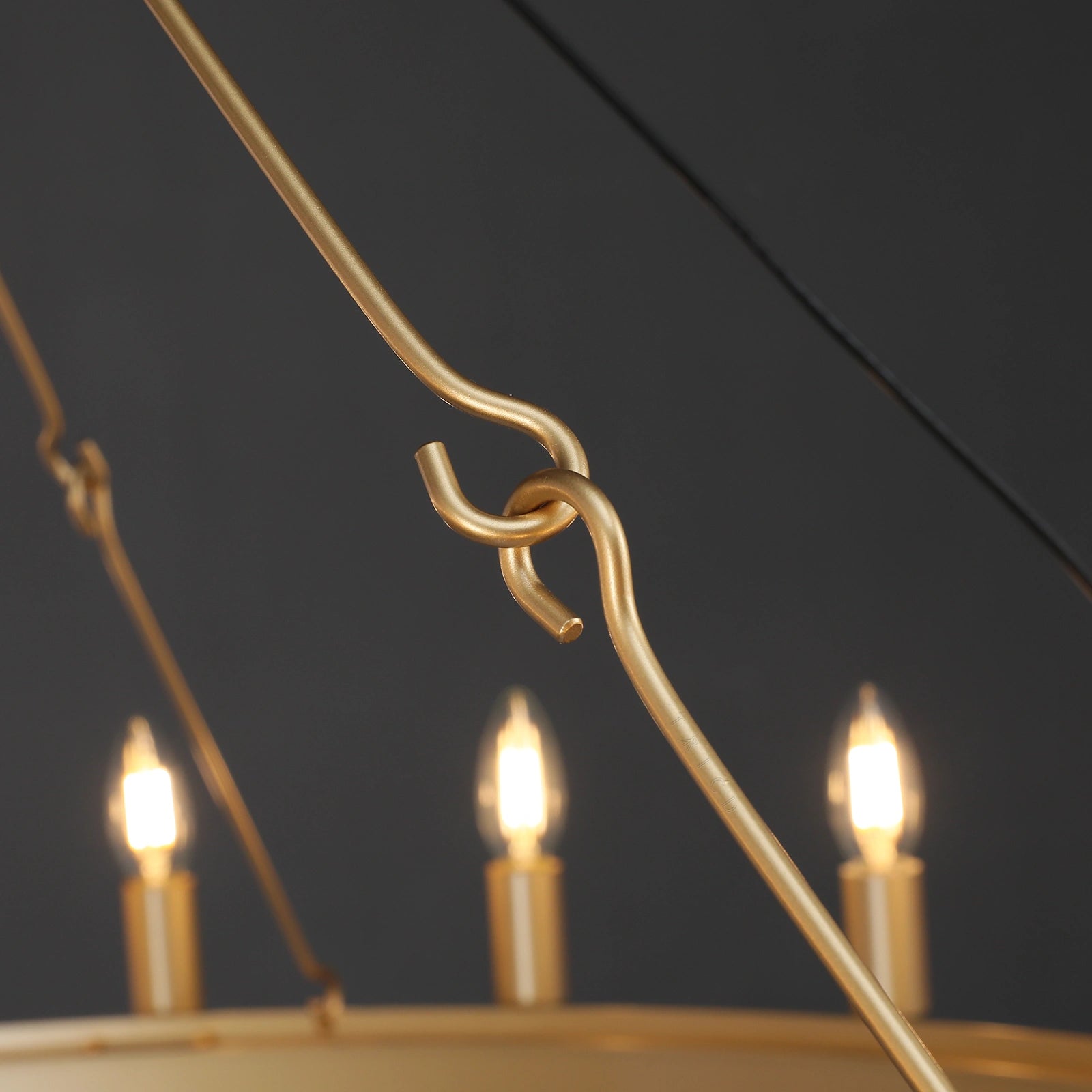Camilio Vintage Candelabra Round Chandelier