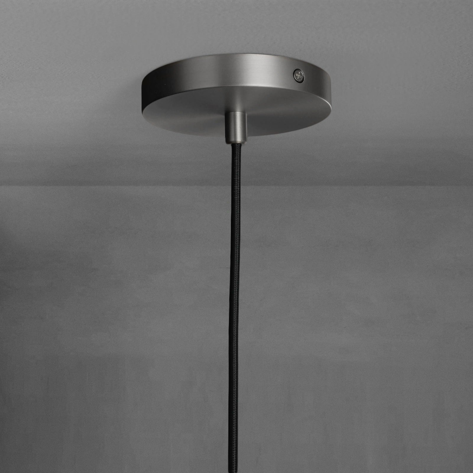Zorvyn Crystal Pendant Light