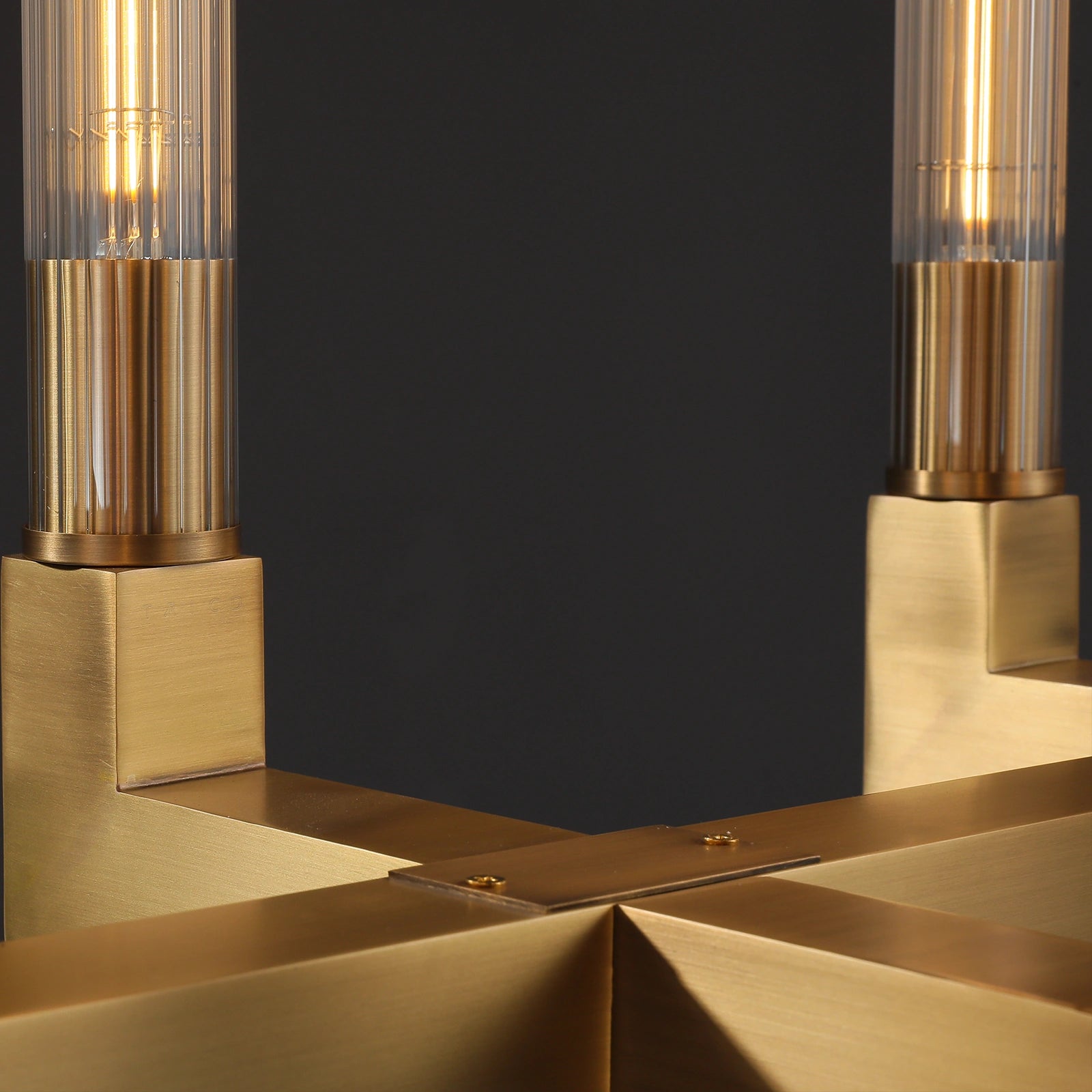 Danle Linear Chandelier