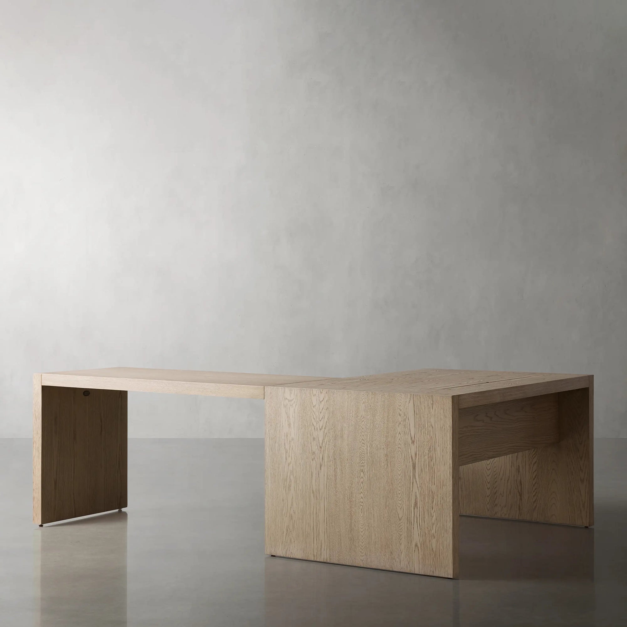Bodhi Modular Desk with Return Desk