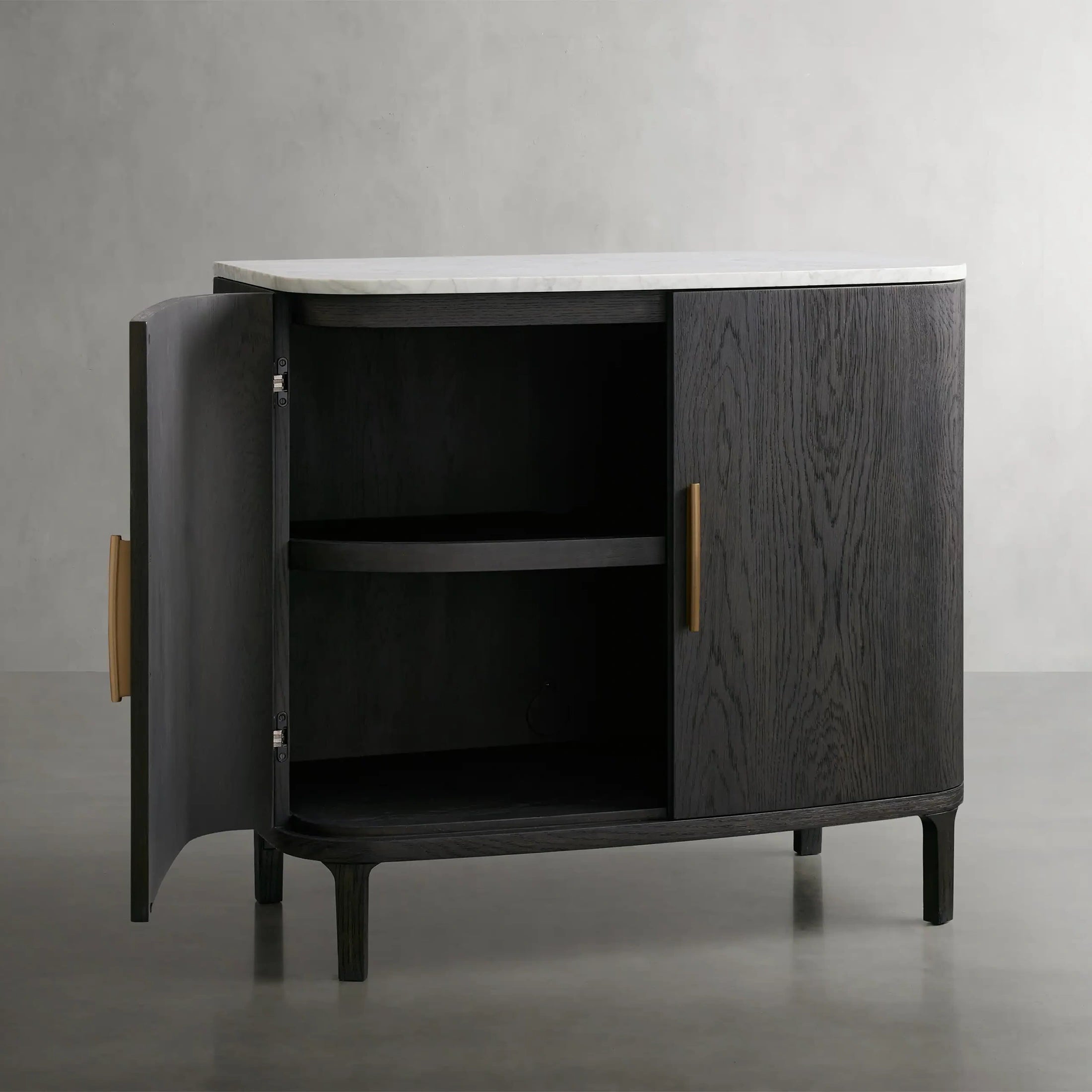 Danny Cabinet