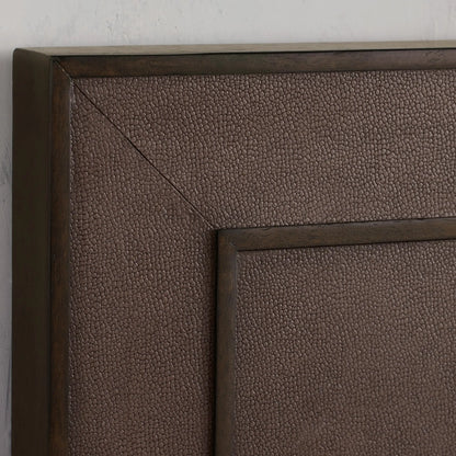 Malone Plinth Bed