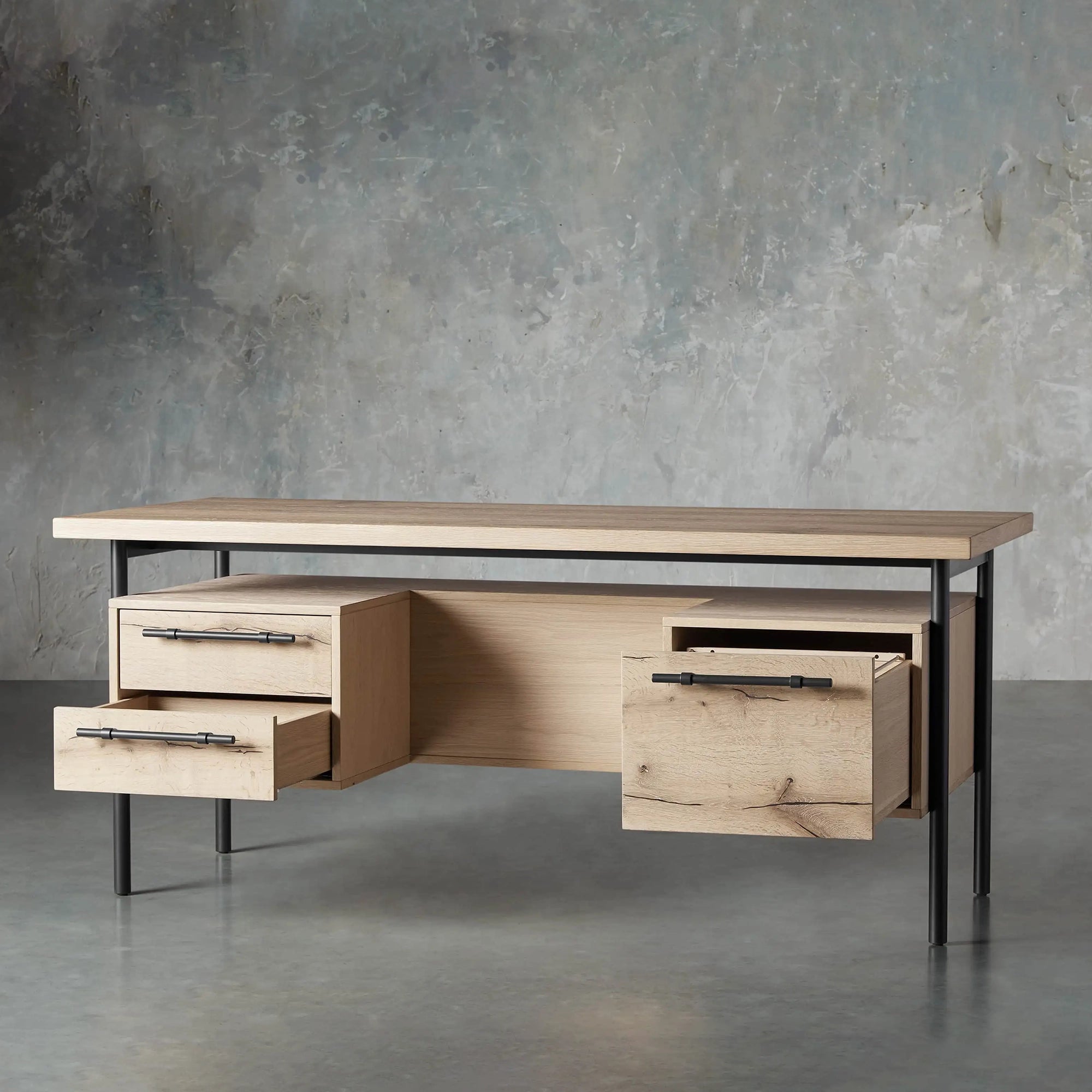 Sullivan Executive Desk